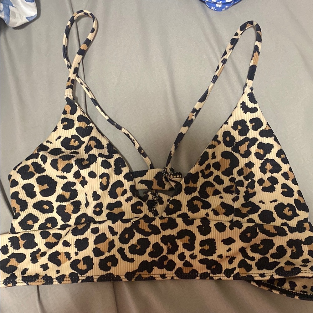 Leopard Print Women's Bathing suit top
